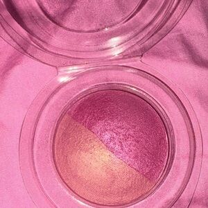 Victoria’s Secret blush duo